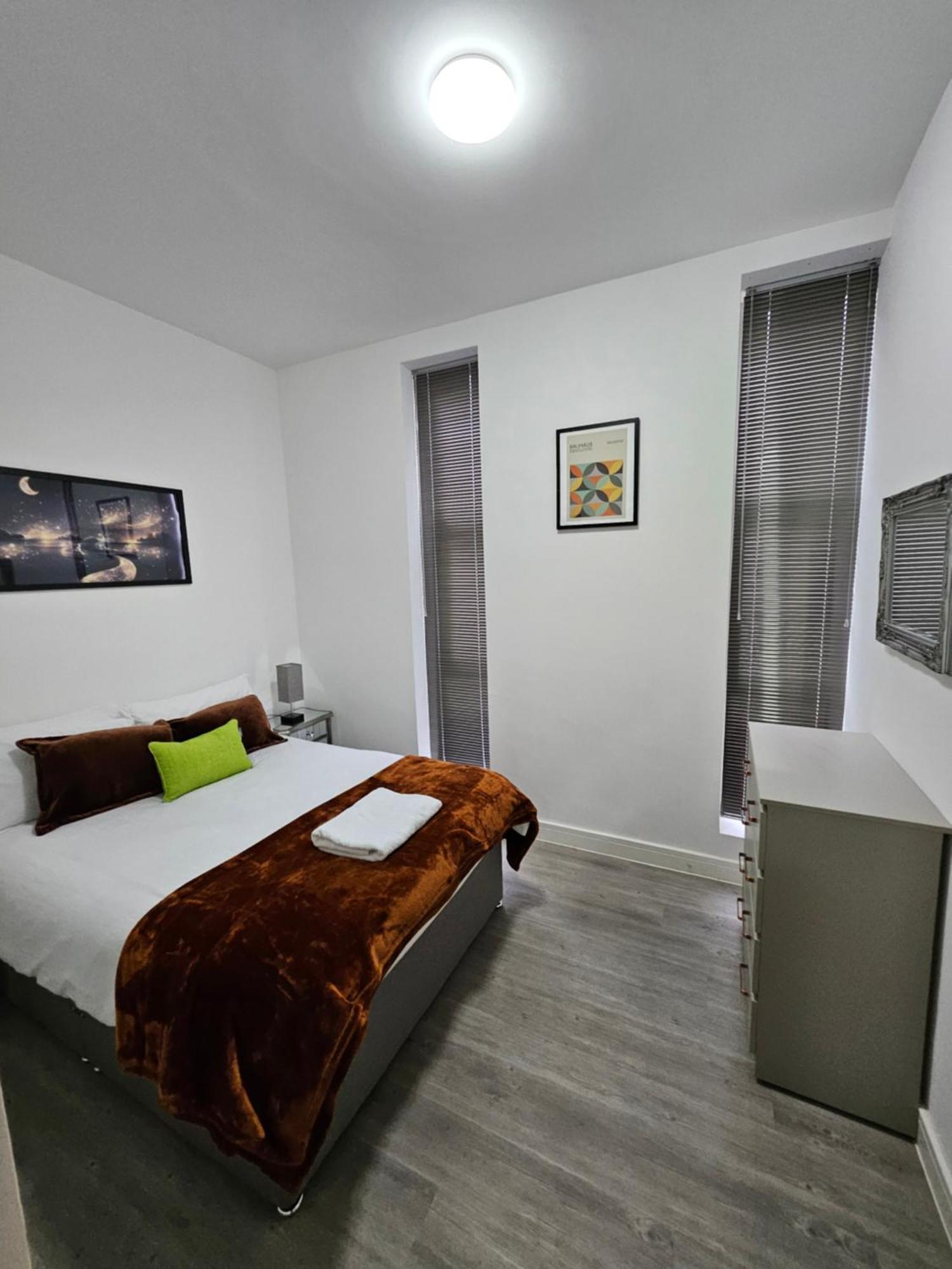 Kingdom Apartment *